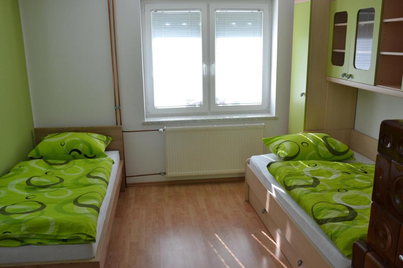 Apartma Ob Potoku Luče Exteriör bild