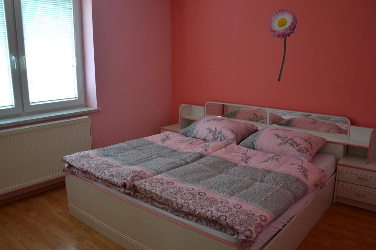 Apartma Ob Potoku Luče Exteriör bild
