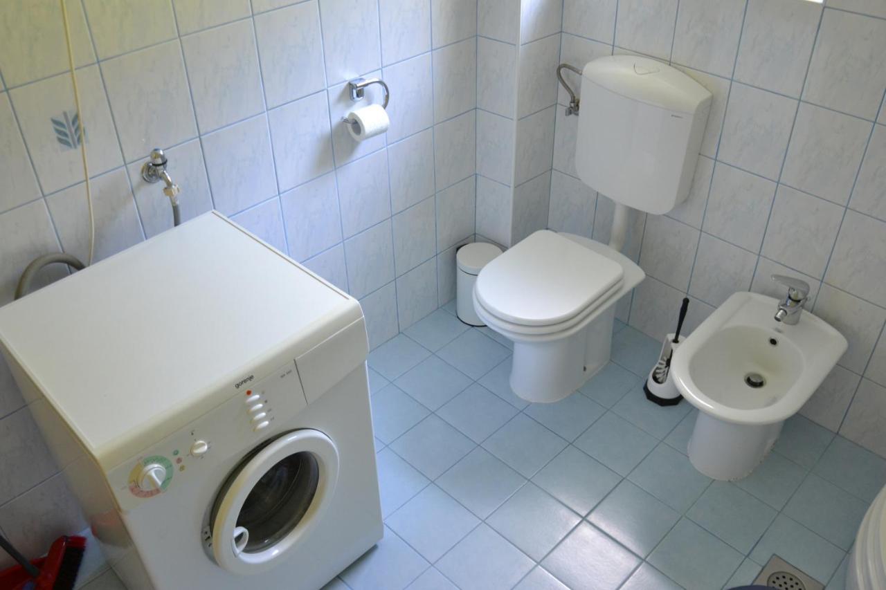 Apartma Ob Potoku Luče Exteriör bild