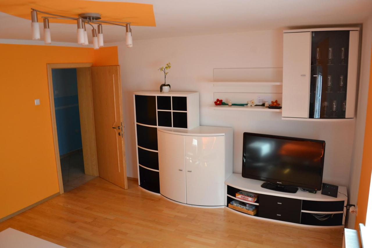 Apartma Ob Potoku Luče Exteriör bild